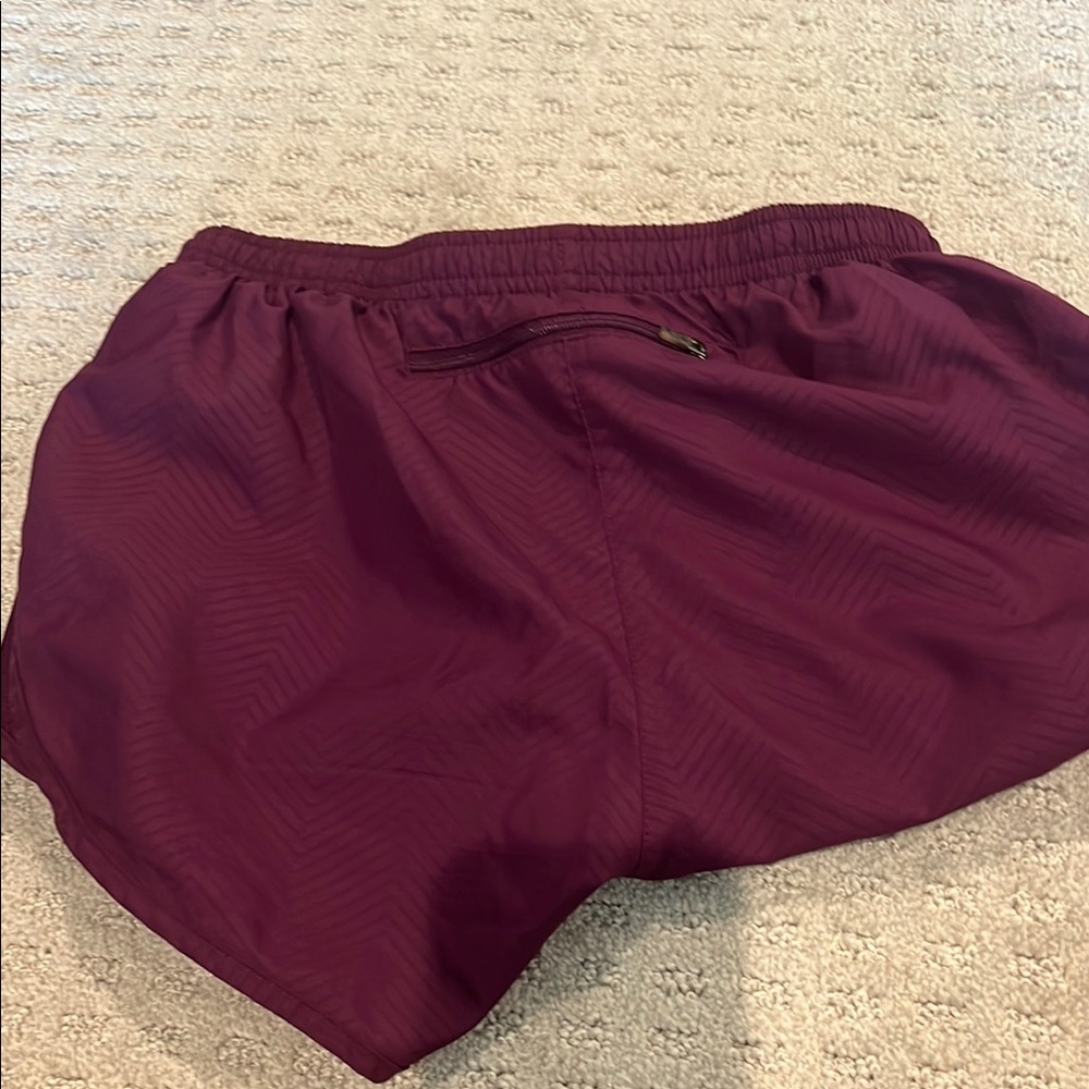 Nike Purple Athletic Shorts Lightweight Moisture-Wicking - Picture 3 of 3